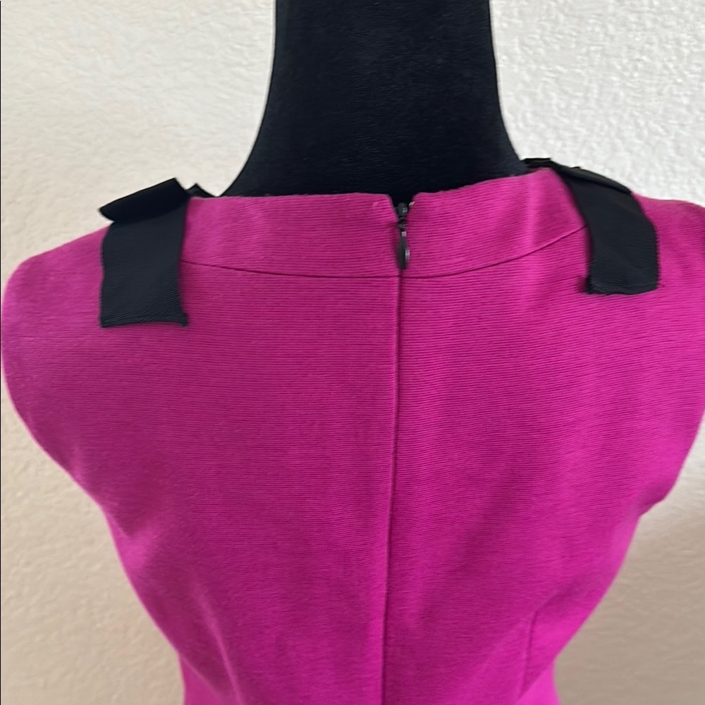 Tahari Rhinestone Statement Piece Dark Fuchsia Sleeveless Sheath Dress 0138 - Picture 7 of 10
